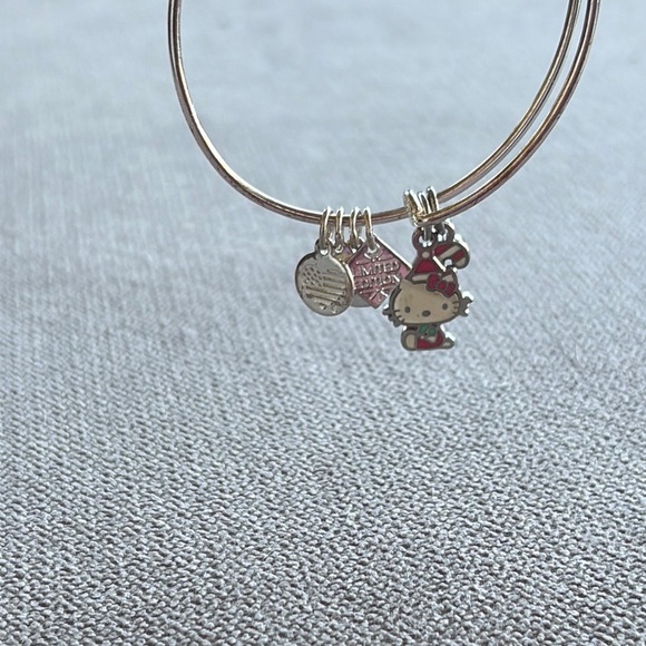 Alex & Ani Hello Kitty Christmas charm bracelet edition - Picture 5 of 8